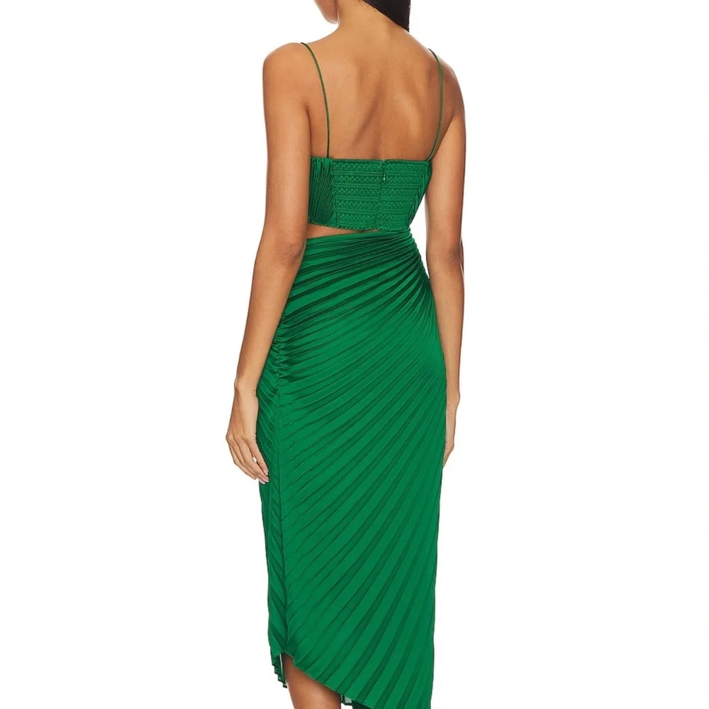 Stunning Emerald Green Alice + Olivia Dress - Picture 3 of 3